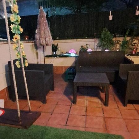 Habitacion Con Salida Directa A Terraza Chill Out Bilbao Ngoại thất bức ảnh