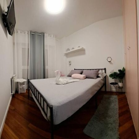 Habitacion Con Salida Directa A Terraza Chill Out Bilbao Ngoại thất bức ảnh