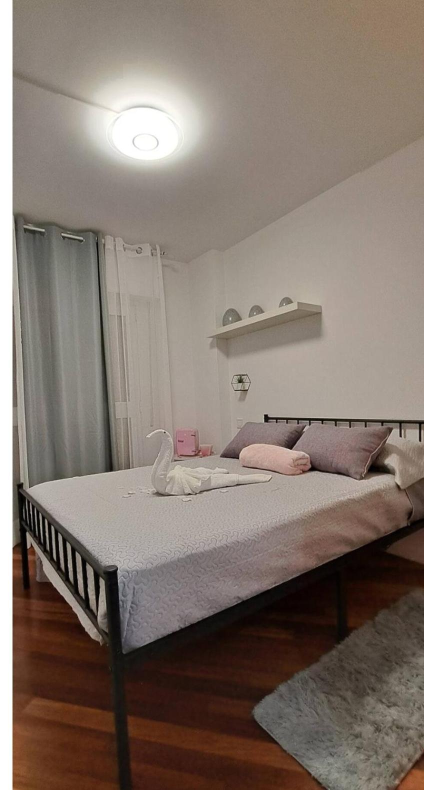 Habitacion Con Salida Directa A Terraza Chill Out Bilbao Ngoại thất bức ảnh